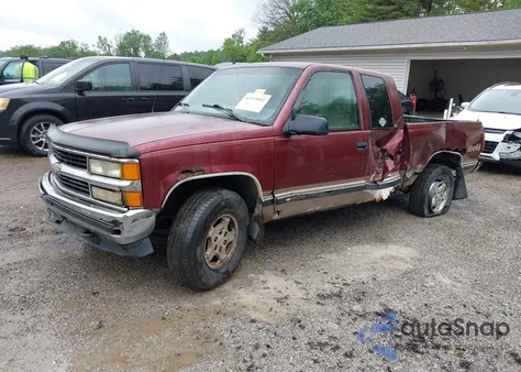 1997 Chevrolet K1500 Fleetside из США, поврежденный, VIN 2GCEK19R4V1126610